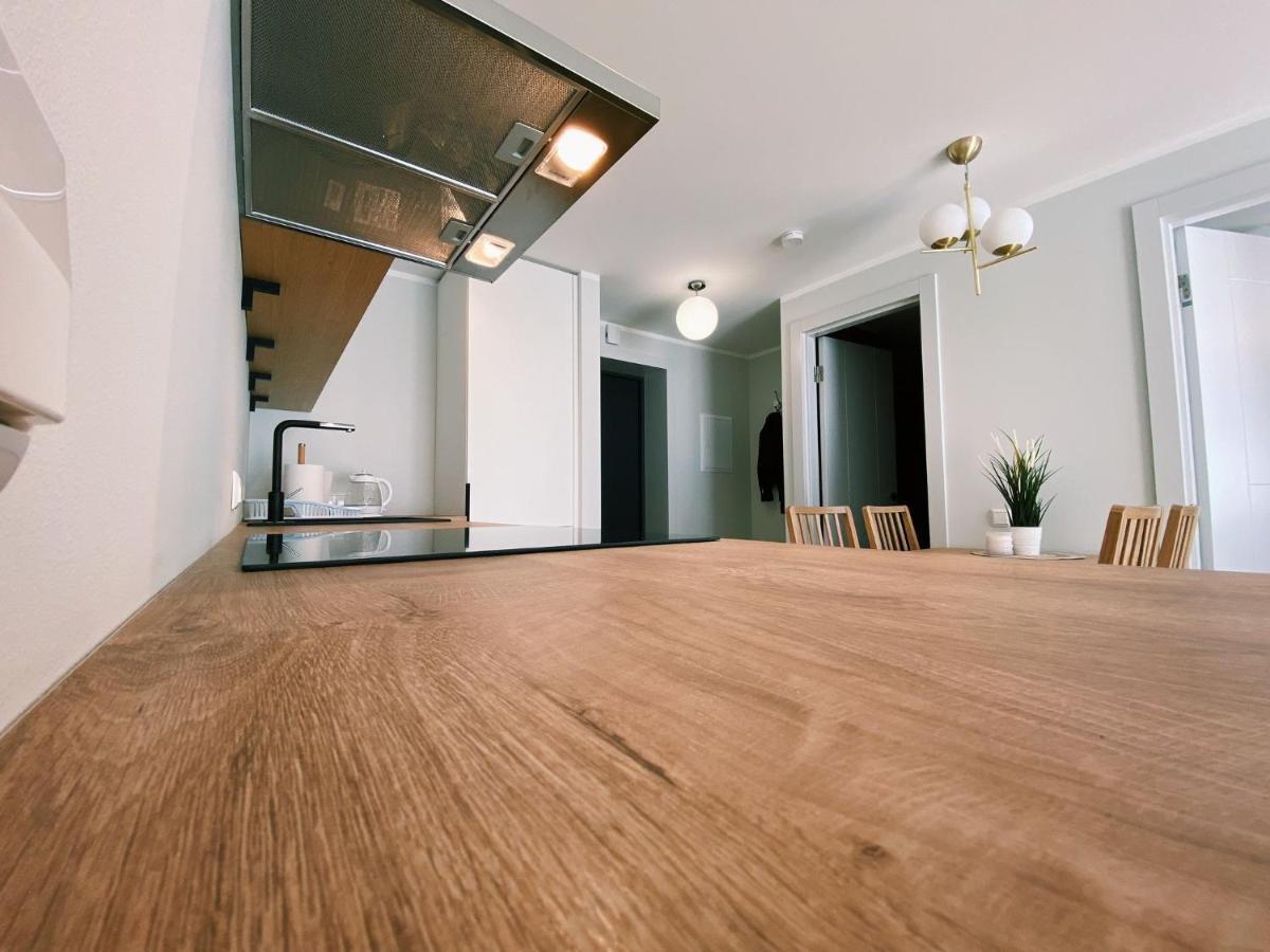 Albatross Mini - 2 Seaside Air-conditioned With Balcony Apartment Ķesterciems